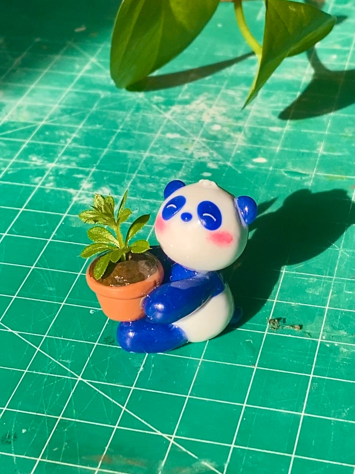 Little Panda Flower Pot Desk friend